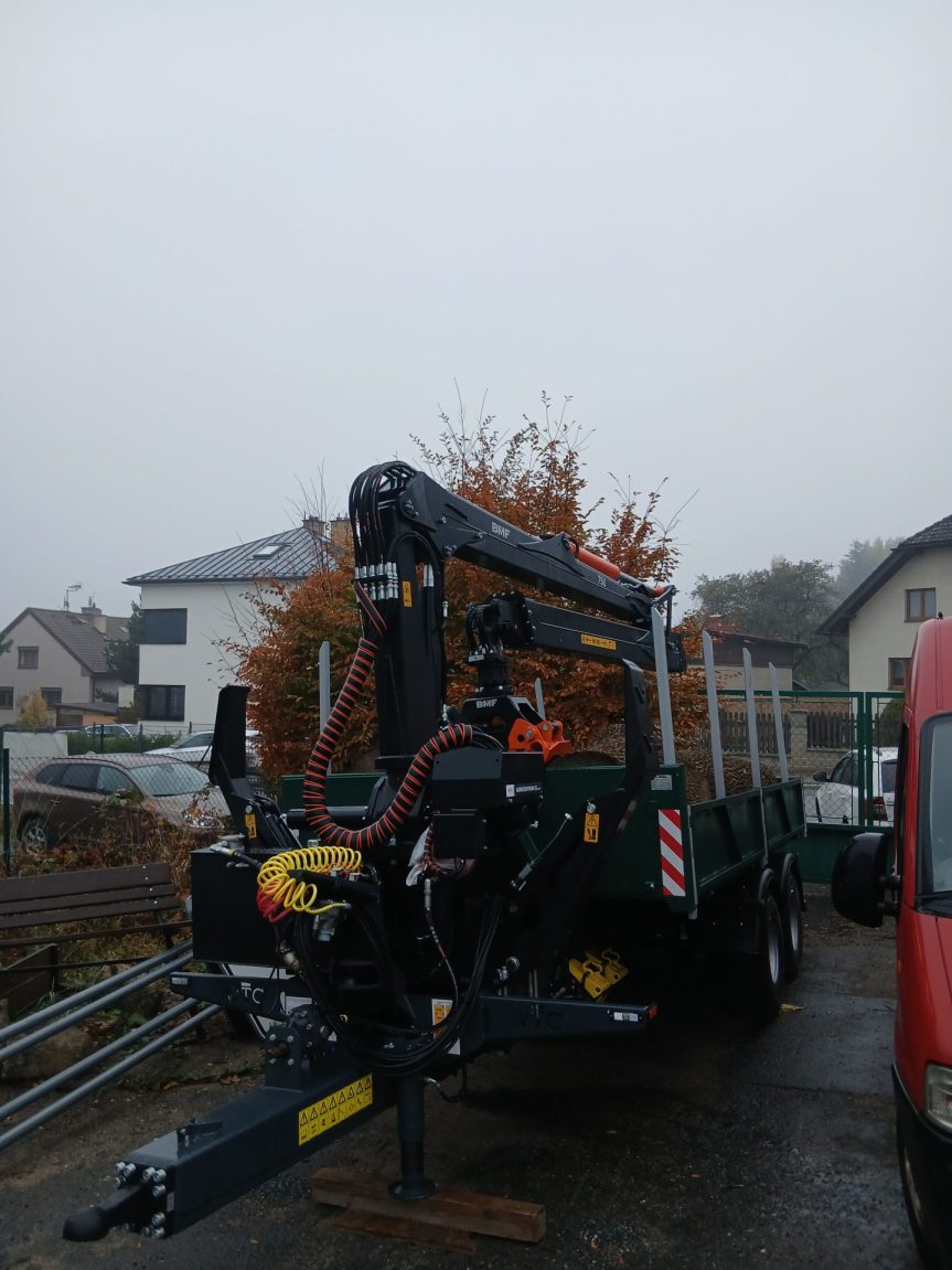 Vyvážecí vlek za traktor